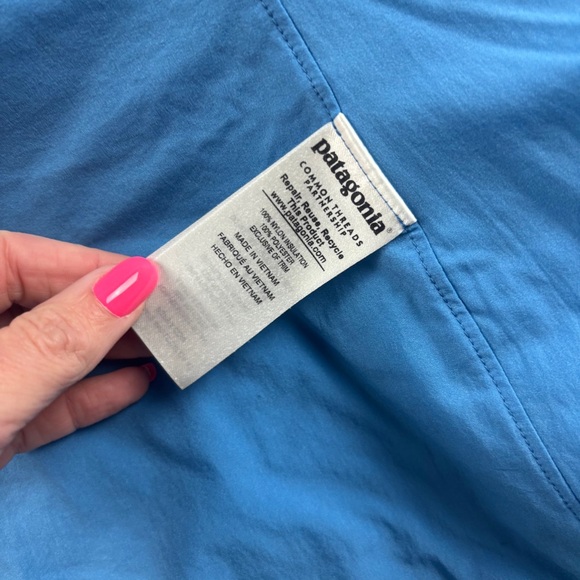 PATAGONIA Women’s Blue Nano-Air Hooded Jacket size: Small - Picture 7 of 8
